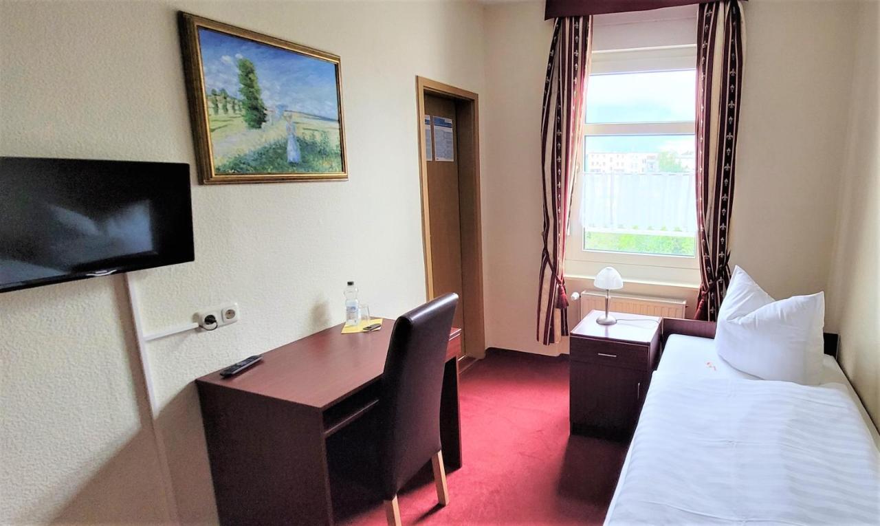 Am Sudenburger Hof Gasthof 2*